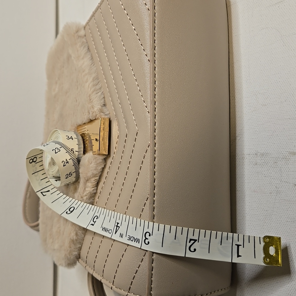 Mini Aldo Sherpa Bag with top handle and adjustable crossbody or shoulder strap - Picture 5 of 5